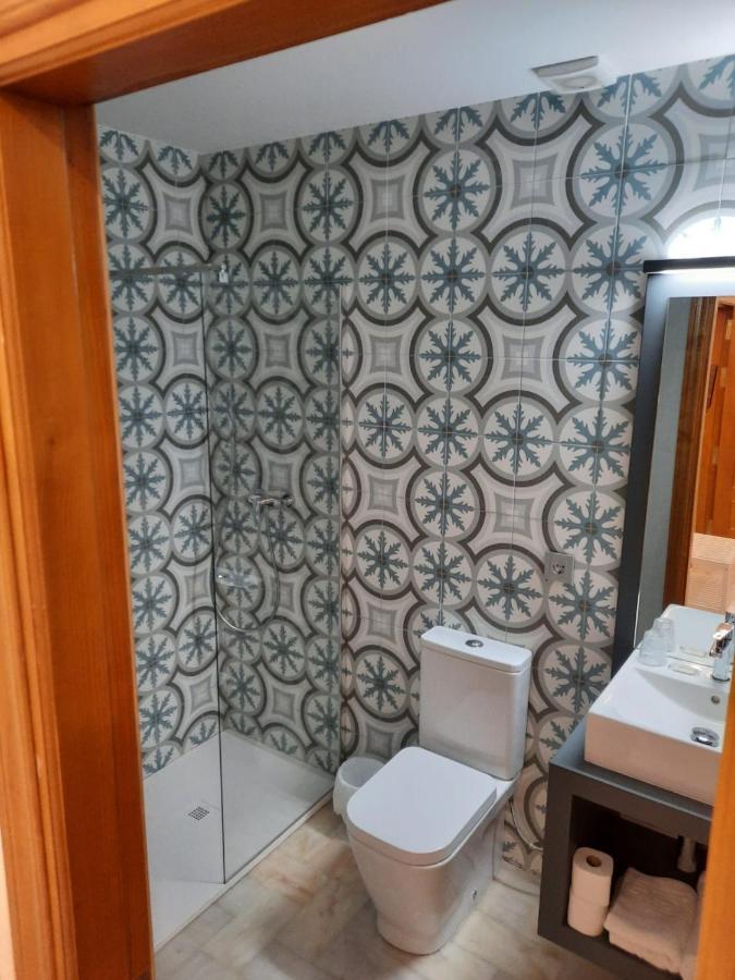 Hotel Mairena Mairena De Alcor Bagian luar foto