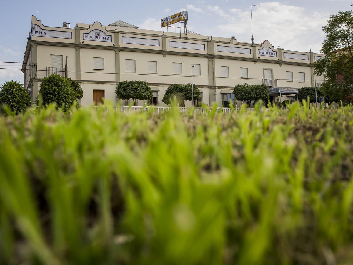 Hotel Mairena Mairena De Alcor Bagian luar foto